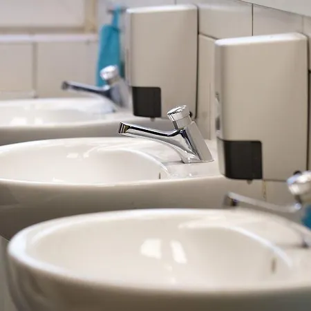 Seven Auberge de jeunesse *