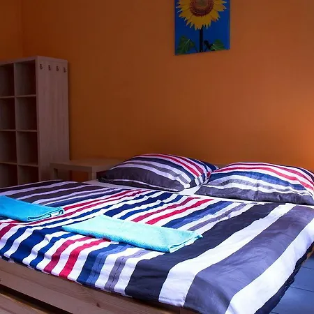 Seven Auberge de jeunesse