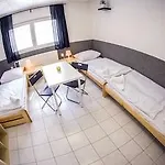 Auberge de jeunesse Seven
