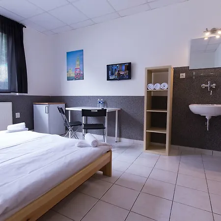 Hostel Seven Prag